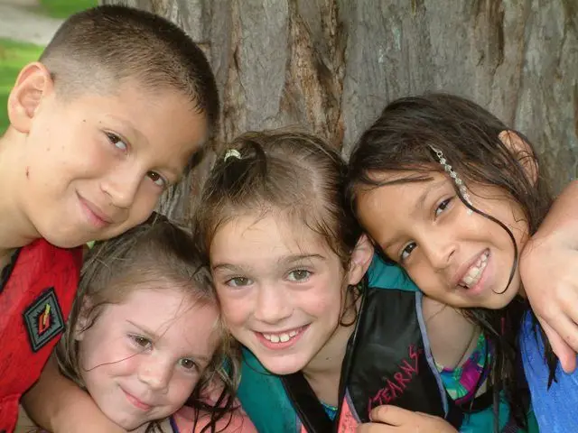 niños 3 y 4 basico